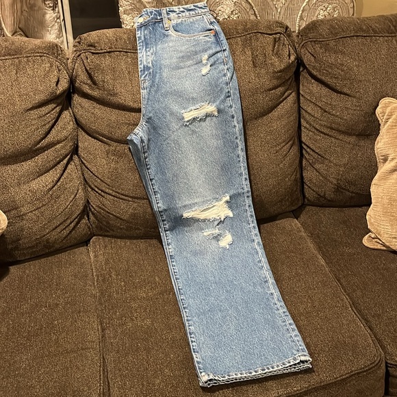 Blank NYC Wide Leg Denim Jeans - Picture 4 of 12